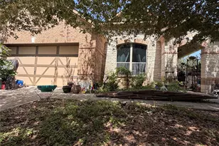 8704 Keynes Ln, Austin, TX 78747 - Photo 2