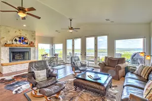 115 Hill Loop, Spicewood, TX 78669 - Photo 2