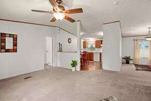 1104 Vasquez St, Austin, TX 78741 - Photo 4