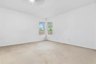 913 Tanglewood Dr, Leander, TX 78641 - Photo 16