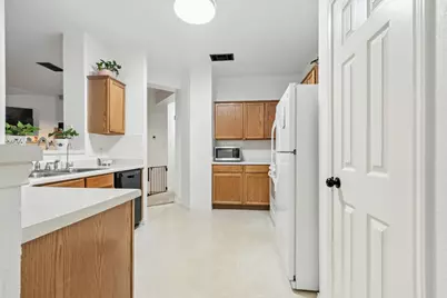 913 Tanglewood Drive, Leander, TX 78641 - Photo 8