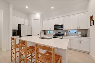 2037 Rosin Jaw Walk, Leander, TX 78641 - Photo 14