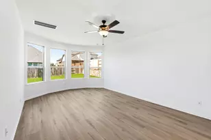 605 Ridge Point Dr, Georgetown, TX 78628 - Photo 8