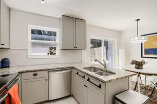6211 Manor Rd, Austin, TX 78723 - Photo 4