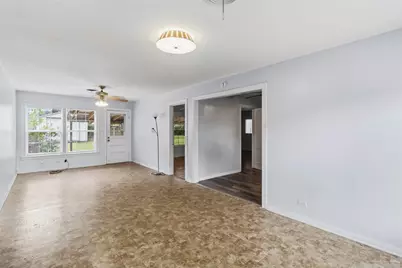 709 NE Tiger Lane, Smithville, TX 78957 - Photo 18