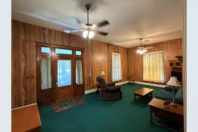 701 Garwood Street, Smithville, TX 78957 - Photo 12