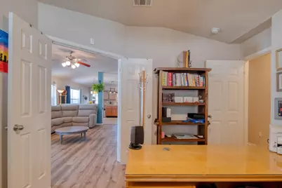 303 Baldwin Street, Hutto, TX 78634 - Photo 10