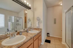 303 Baldwin St, Hutto, TX 78634 - Photo 12