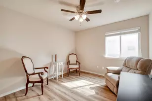 303 Baldwin St, Hutto, TX 78634 - Photo 16