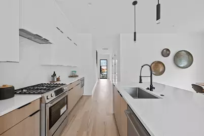1409 Valleyridge Drive #B, Austin, TX 78704 - Photo 4