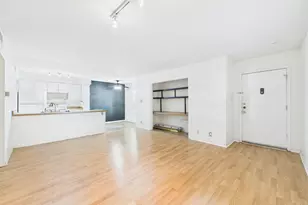 910 Duncan Ln, Austin, TX 78705 - Photo 14