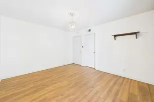 910 Duncan Ln, Austin, TX 78705 - Photo 8