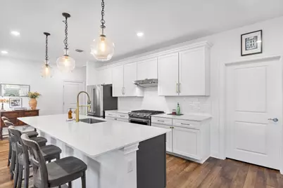 404 Climbing Rock Loop, Dripping Springs, TX 78620 - Photo 10