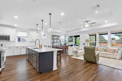 404 Climbing Rock Loop, Dripping Springs, TX 78620 - Photo 2