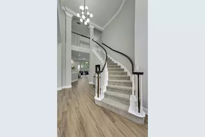 4933 China Garden Drive, Austin, TX 78730 - Photo 4