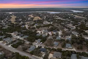 20302 Boggy Ford Rd, Lago Vista, TX 78645 - Photo 36