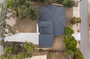 20302 Boggy Ford Rd, Lago Vista, TX 78645 - Photo 32