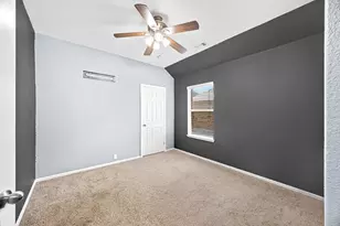 437 Hometown Pkwy, Kyle, TX 78640 - Photo 14