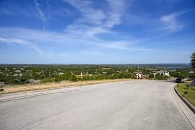 104 Piazza Vetta Drive, Lakeway, TX 78734 - Photo 10