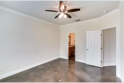 21501 Patton Avenue #B, Lago Vista, TX 78645 - Photo 10