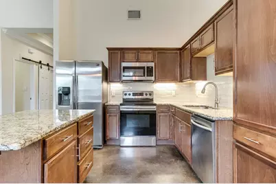 21501 Patton Avenue #B, Lago Vista, TX 78645 - Photo 2