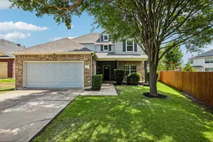 2821 Purple Thistle Dr, Pflugerville, TX 78660 - Photo 2