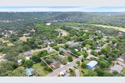 11608 Travis Street, Jonestown, TX 78645 - Photo 4