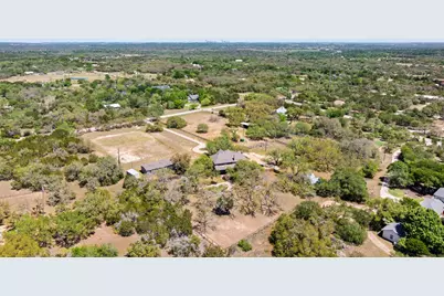 815 Elliott Ranch Road, Buda, TX 78610 - Photo 32
