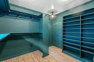 1515 Mearns Meadow Blvd, Austin, TX 78758 - Photo 16