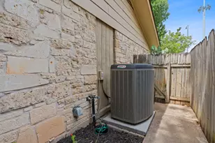 1515 Mearns Meadow Blvd, Austin, TX 78758 - Photo 34