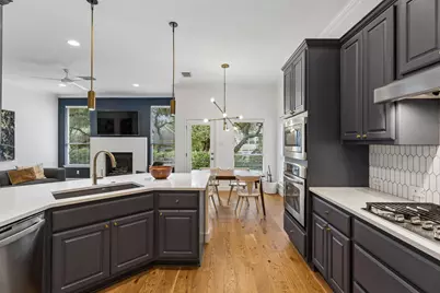 8112 Alophia Drive, Austin, TX 78739 - Photo 12