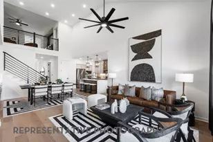 9305 Breeze Hl Dr, Austin, TX 78744 - Photo 12