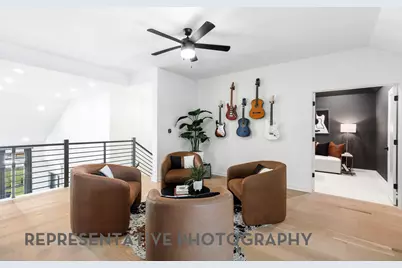 9305 Breeze Hill Drive, Austin, TX 78744 - Photo 32