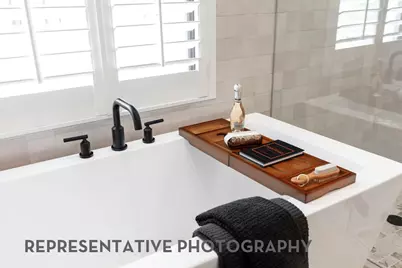 9305 Breeze Hill Drive, Austin, TX 78744 - Photo 20