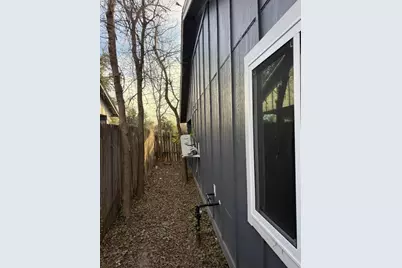 1404 W Braker Lane, Austin, TX 78758 - Photo 8