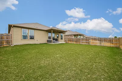 1915 T H Johnson Drive, Taylor, TX 76574 - Photo 16