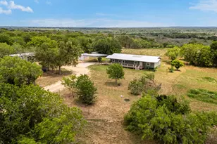 411 Fm 86 Hwy, Red Rock, TX 78662 - Photo 32