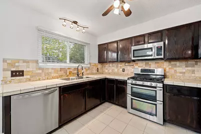 2602 Armstrong Drive, Leander, TX 78641 - Photo 8