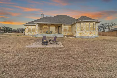 108 Standing Oak Drive, Georgetown, TX 78633 - Photo 34