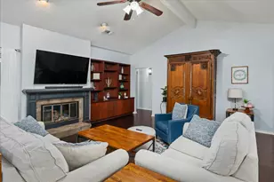 1613 Flint Ct, Lakeway, TX 78734 - Photo 4