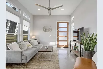 2709 E 3rd Street #2, Austin, TX 78702 - Photo 6