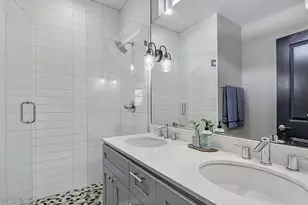 2709 E 3rd St, Austin, TX 78702 - Photo 14
