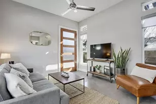 2709 E 3rd St, Austin, TX 78702 - Photo 4