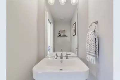 2709 E 3rd Street #2, Austin, TX 78702 - Photo 16