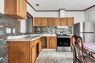 11615 N State Hwy 123 Hwy, Seguin, TX 78155 - Photo 14