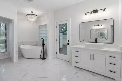 102 Laura Lane, Austin, TX 78746 - Photo 8