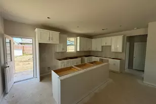 131 Arlington Park Loop, Hutto, TX 78634 - Photo 18