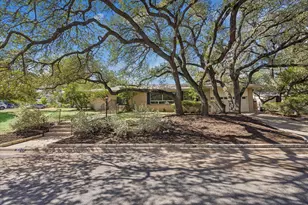 5900 Overlook Dr, Austin, TX 78731 - Photo 1