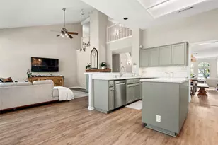 7500 Lobelia Dr, Austin, TX 78729 - Photo 18