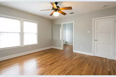 4808 Ramsey Avenue, Austin, TX 78756 - Photo 8